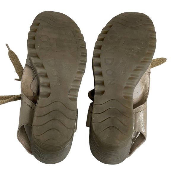 Fly London Ylfa Leather Lace Up Wedge Sandals Shoes US 7.5 EU 38 Pearlized a1 - Picture 7 of 10